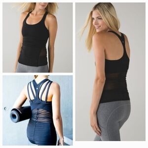 Lululemon  Cool Racerback Shine On Tank top in Black size US 10
